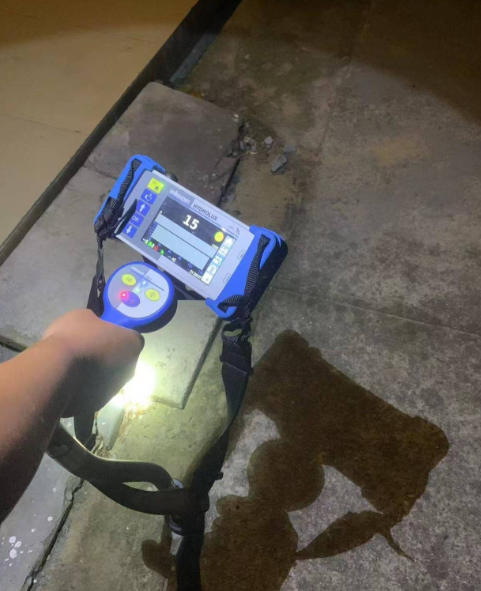 管道漏水检测与定位现场